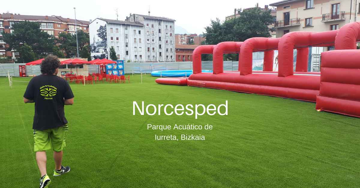 Parque Acuático de Iurreta, Bizkaia, Norcesped
